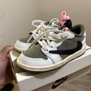 Travis Scott Kids Sneakers - White, Black, Olive, and Pink